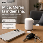 Pompă electrică portabilă NIRU MiniAir pentru umflare, vidare și iluminare, design compact cât palma, alb