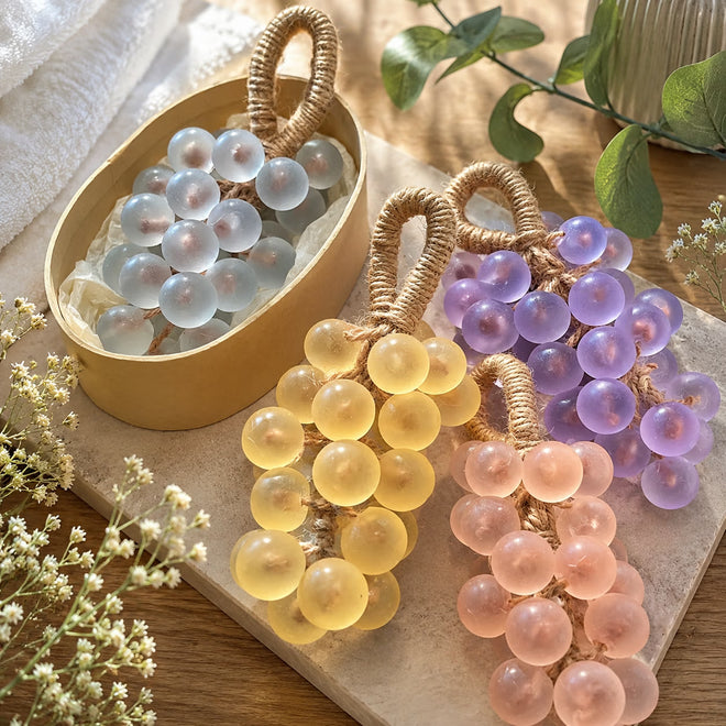 Săpun exfoliant handmade NIRU GoSoap™  - formă de ciorchine de struguri