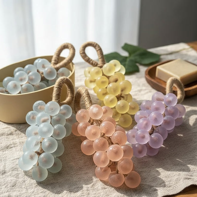 Săpun exfoliant handmade NIRU GoSoap™  - formă de ciorchine de struguri