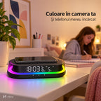 Ceas NIRU LumoNeon cu lumină RGB în camera unui adolescent