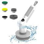 Perie electrică rotativă alb-gri cu cap circular, stropi de apă și patru accesorii de curățare
