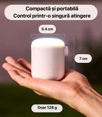 Mini pompă electrică ultra-compactă cântărind doar 128 g, dimensiuni 7 cm x 5.4 cm, cu control prin atingere și lanternă LED.