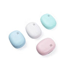 Gamă de sterilizatoare compacte NIRU MiniUV în patru variante de culori pastelate: alb, roz, bleu și verde mentă.